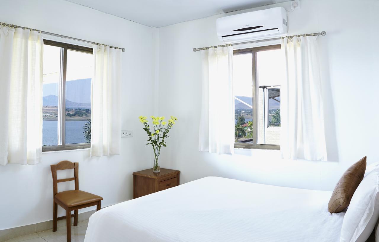 Savana Lake Resort Nashik Exterior photo
